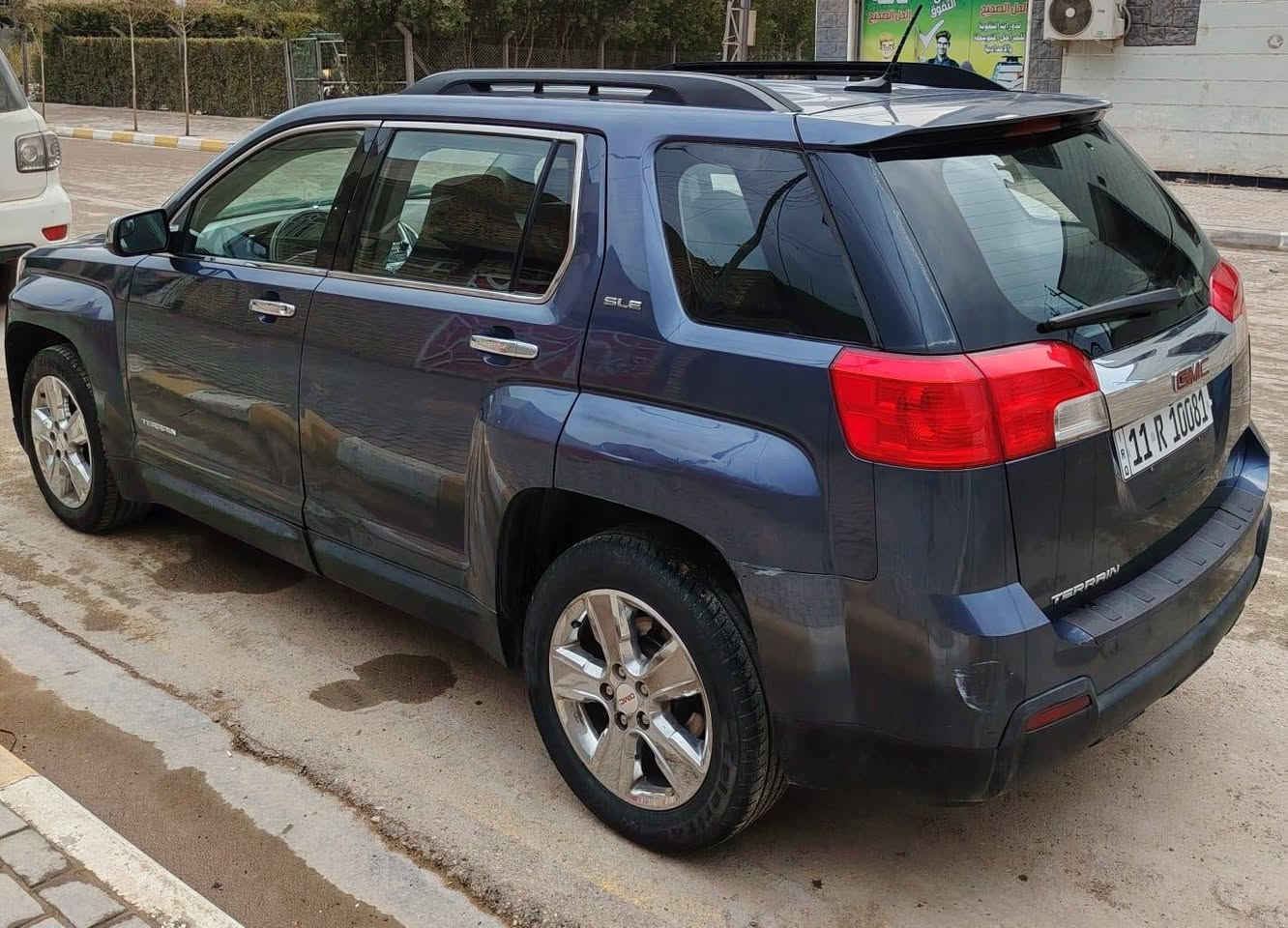 تيران ٢٠١٤ رقم بغداد باسمي محرك اربعة سلندر ٢٤٠٠ بيها صبغ جاملغين وبنيد بدون دواخل مكانها بالكوت السعر ١٠٥ وبيها مجال للاستفسار ***********
