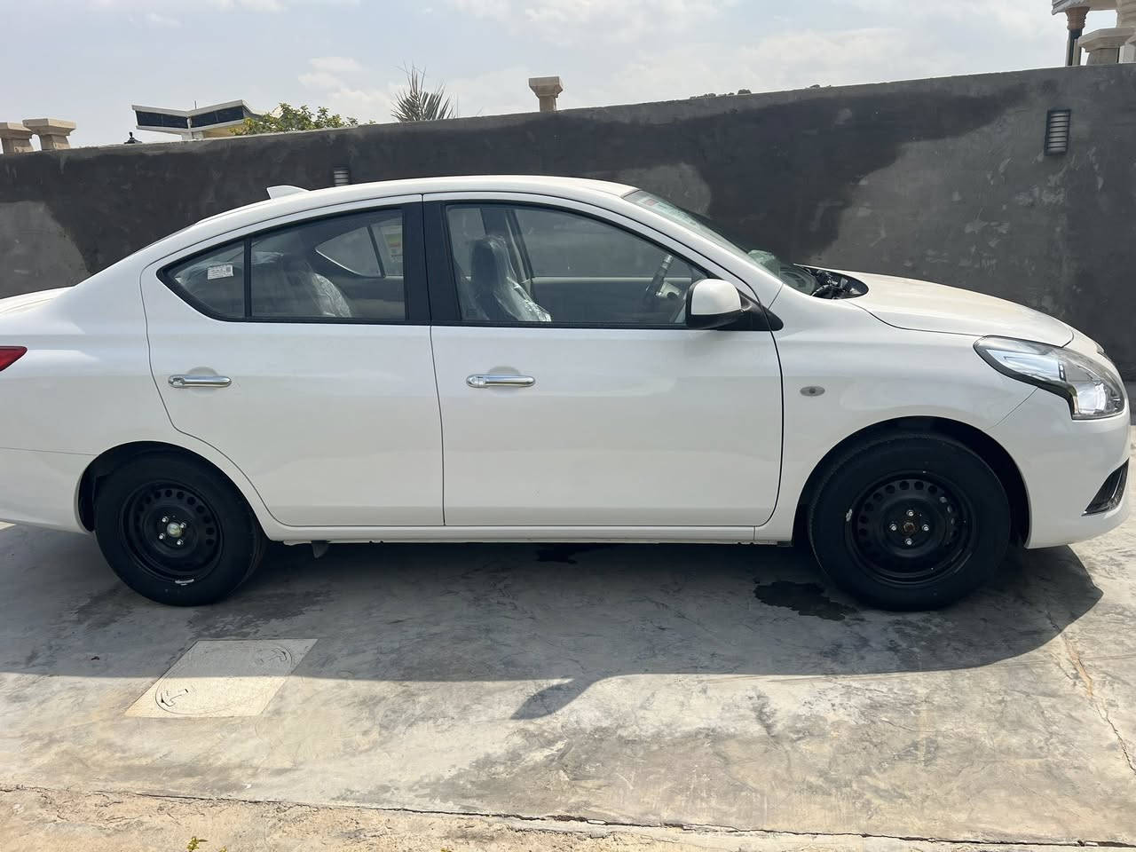 السلام عليكم نيسان سني ٢٠٢٥ رقم اربيل للبيع
السيارة مكفولة كفالة عامه ماشية ٥٠٠٠ هندي ام البليته الزركه
السعر ١٣٨ وبيها مجال 
الشراي يتصل
***********
***********
مكاني بغداد تقاطع النهروان
