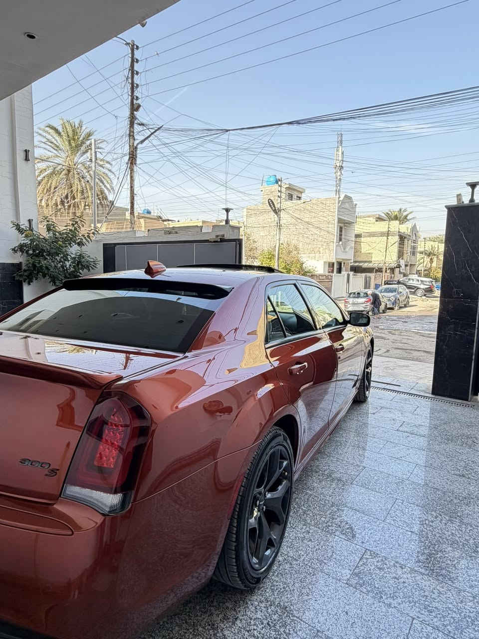 السلام عليكم شباب
اوباما موديل 2021 كندي استيراد شركة مني انترناشونال زيرو اربيل 
لون مميز برتقالي ع مشمشي يخبل كلش ومميز 
رقم اربيل باسمي هزة وفحص كلة جديد 

شباب السيارة كلينننن كفالة عامة من الدعامية للدعامية بيها تكحيل فقط بالدعاميات بدون بارد بدون صبغ بدون كلشي 

مواصفات السيارة فول ١/١ اعلة شي بالاوباما 
المواصفاات
بصمة تشغيل وبصمة ابواب / رادار امامي / بردة خلفية / بانوراما / حساس امامي خلفي / كشن تدفئة وتبريد وكهرباء / كشن خلفي تدفىة / ستيرن تدفئة / الستيرن كهرباء / خزن ميموري / داخل ابيض / كامرة / رادارات ٣٦٠ درجة 
شباب السيارة فول الفول شنو بالك مواصفات بيها 
 واكرر كلين تايتل كفالة عامة 
مكينة كير كفالة تبريد صدر كلة كفالة 
ماشية ٥٧ الف وقابل للزيادة 

مابيها نقص برغي واحد  
مكاني حي البنوك 
***********
