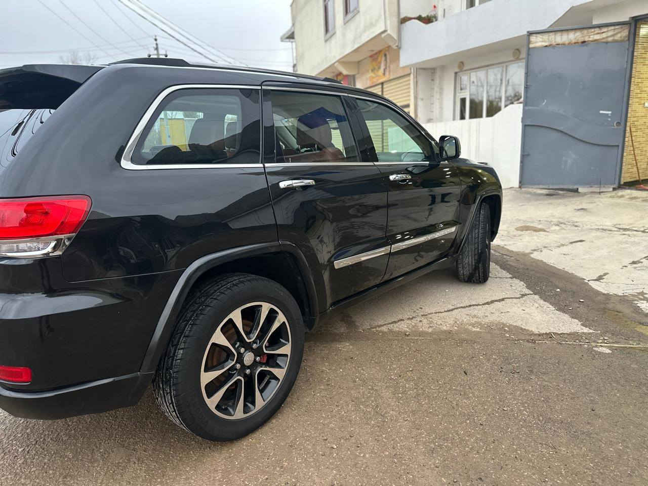 جێب گراند چیرۆکی 2012 قەپات مواسەفات 
تحویل و غەرامە بەشەرت 
بەسمە 
کوشن سارد و گەرم 
سوکان هیتەر 
کوشن خەزن 
5 مۆدی لێخوڕین 
شەغال 
هیچ مەسرەفێکی تێدانیە 
نموونە لە جوانی و پاکی 

سـعـر : لە کۆمێنت داوابکە ڕاستەوخۆ بۆت دێت 📥 

گێر و مەکیەنەی بەشەرت 
هیچ کێشەیەکی تێدا نییە 

ژمارەی خاوەنەکەی 
***********
***********
