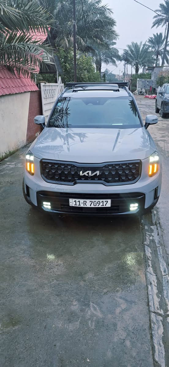 تيلورايد سمنتي اكس لاين  برستيج اعله قئه بيهن
حادث موضح بل صور موديل 24 ماشيه 15
مرقم شهداء دخول جديد 

السعر مناسب 26500 يعني 265 ورقه 
*********** اسيا 

*********** زين 
المواصفات 
1 بصمه ابواب وتشغيل وصندوق 
2 فتحتين بانوراما 
3 خمس كامرات 360 درجه 
4شاشه جبيره كار بلي
5 داخل اسود  منفصل
6 كشنات جلد ومساج 
7 رادار امامي توقف ذاتي 
8رادار خلفي ايضا توقف عند الخطر 
9نقاط عمياء 
10 قيادةذاتيه 
11 حساس امامي
12حساس خلفي 
13 سبعه راكب 
14ثلاث قطع تبريد منفصل
15تحكمات فول 
16لايت عدستين زنون
17 داخل صاج 
18لدات داخليه 14 لون
19انضمه قيادة خمس انضمه
20 تشغيل عن بعد
21 بردات خلفيه 
22تدفئه تبريد كشنات امامي 
23تدفئه تبريد كشنات خلفي 
24صندوك كهرباء ذكي
25 مري شفط
26مري قلاب عل بك وأشاير مري
27خزن كشنات ميموري 
28 دمام صوت وسستم هارمن طاردني
29 تفتح كامرات بل دشبول ويا لاشاره
30 اوتو هولد
31هند بريك بصمه 
31منفصل سياحي
33منافذ شحن بكل الكراسي
34 ويل كب 20 بلاك
35 محرك 6 سلندر 3800 
36سقف كنتارا شامو 
37 ستيرن رجاج اثناء تنبيه
38لدات امامي خلفي 
39اناره داخليه بيضاء 
40 داتا شو
41 فور ويل 4x4
وبعد هواي مواصفات من حساسات اطارات وامطار وغيرة الى اخره
