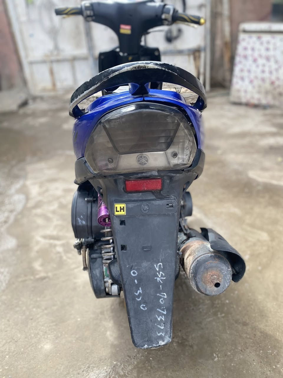 ماكس عدله بلاديه   بس سلف رياضي ودبل الخلفي دراجه كامله من كلشي نقصه بس باتري الدراجه بأي وقت تشغله هندر واحد كهربائياته كامله محركه خير من الله بلادي بوشه 49 سعر 450 وبيه مجال بسيط 
بغداد الشعب 
***********
