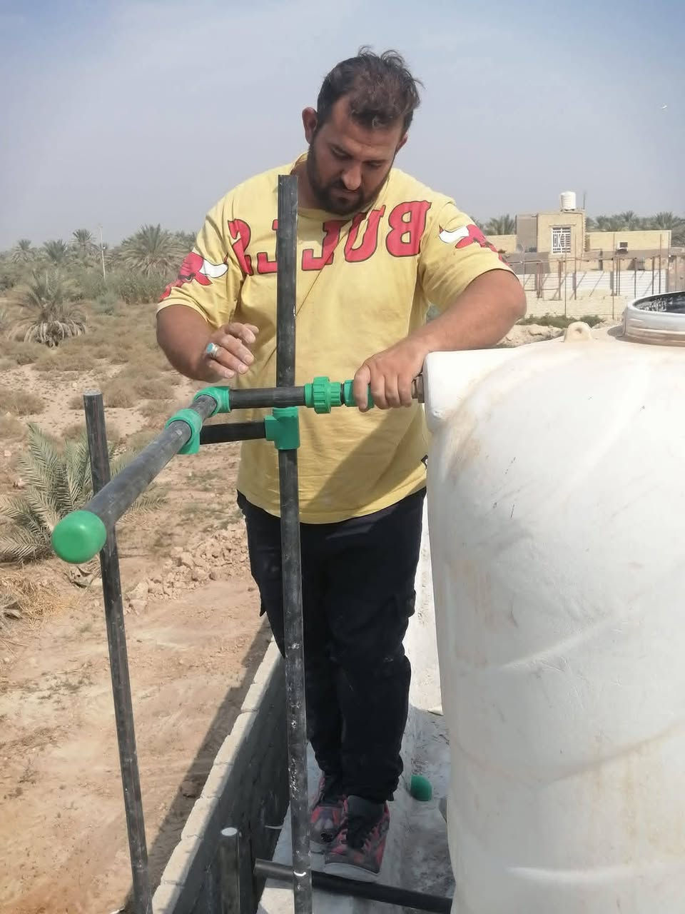 السلام عليكم نعمل على تأسيس ماء ولا كهرباء ولا مجاري شغل درجة اولي وبنسب لاسعار للاتصال على الرقم *********** والماعندة بنص القيمة وآني بخدمتك
