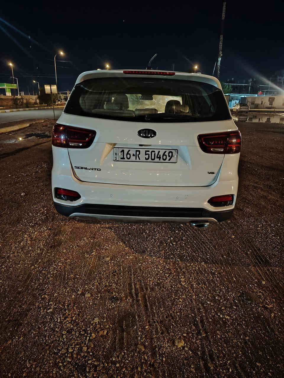 سياره سورنتو ١٩ ماشي ١٦٦ رقم قادسيه متجايه بيه ومصلحه مكينه وكير كفاله تخم تاير دواخل دواخل كله جديده ايرباكات كلها سليمه السعر ١٩٠ وبيه مجال مكان الديوانيه اتصال *********** على هذا الرقم مكلف بالنشر
