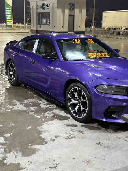 سلام عليكم
جارجر ١٩  للون بنفسجي اصل
بدون ايرباك 
فور ويل  ملغي تو ويل امامي وخلفي
حادثهه قطعه وحده چاملغ امامي
استخدام شخصي
جاهزه من كل النواحي اي نقص ماكو
تخم تاير جديد
حداديه امامي وخلفي
كلشي بيهه جديد
بغداد بسمي السياره
***********
