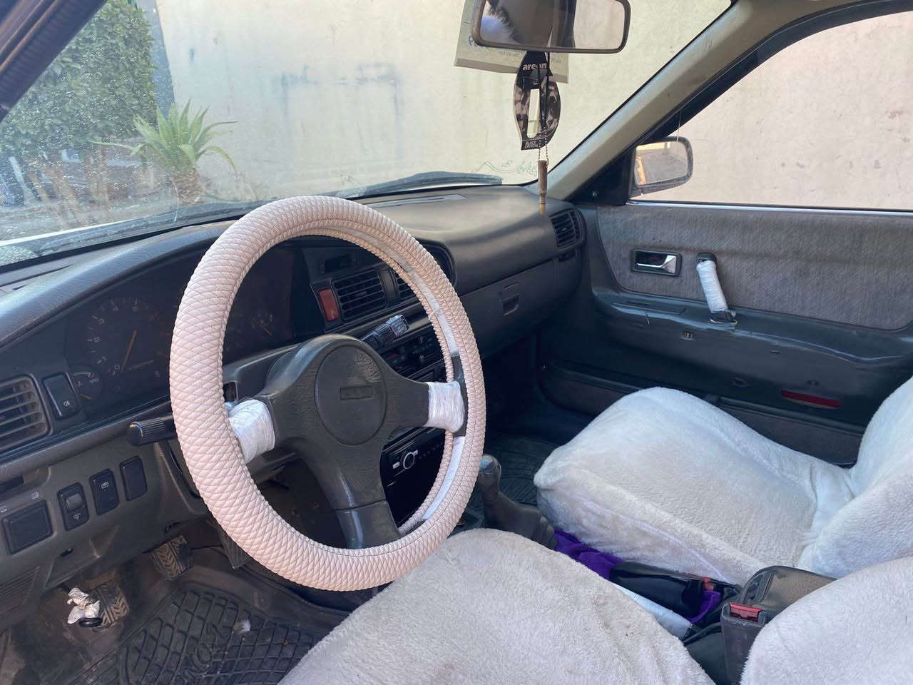 مازدا موديل ٩١  ٨ بخ صندوق لون ابيض رقم سليمانيه جديد و سنويه و هزه جديد لحد ٢٠٣٠  كير عادي صبع عام للجماليه فقط


**إذا كنت صاحب هذا الإعلان وتريد حذفه لأي سبب، رجاءا أرسل رسالة إلى الدعم الفني**