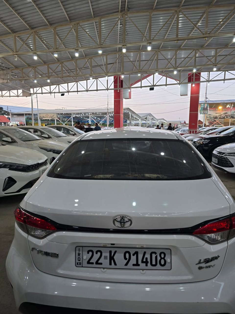 📢 إعلان بيع سيارة
تويوتا كورولا | موديل 2024
✨ تجميع صيني – الشكل الأمريكي ✨

🔹 المواصفات الفنية:

 • 🚙 محرك هايبرد 4 سلندر (بنزين + كهرباء). 
 • 🔧 المكينة، الگير، والكهربائيات نظيفة ومكفولة. 
 • 🛠️ ادامة مستمرة وحالة السيارة ممتازة جداً. 

🔹 التسجيل والملكية:

 • 🪪 اللوحة: أربيل 22 – خصوصي. 
 • 📄 الملكية: حرّة غير محجوزة، بأسم شركة (تحويل أو وكالة). 

🔹 العداد والحالة:

 • 📊 العداد: 61,000 كم حقيقي (قابل للزيادة). 
 • ⚠️ السيارة مكفولة كفالة عامة. 

💰 السعر:
14,800 دولار أمريكي (148 ورقة). 

📍 موقع السيارة:
العراق – محافظة النجف الأشرف. 

📞 للاستفسار: ***********
📲 اتصال أو واتساب
