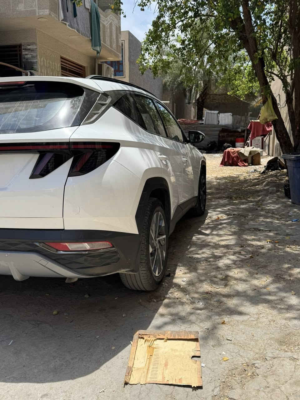 توسان مديل 23 خليجي  
موصفات بصمه تشغيل
مري شفط
ترحيب عنده الاقتراب
اشاير بل مري
كشنات كهرباي سايق ولعبري
حساسات امامي وخلفي
لد امامي
تبريد خلفي 
تحكم ستيرن فول 
شاشا كامره 
شحن لاسلكي
بردات خلفيه
تشغيل عن بعد 
مكينه الفين دوش
ماشيه103
 
سعر 186$ 
العنوان بغداد شعلة***********.

