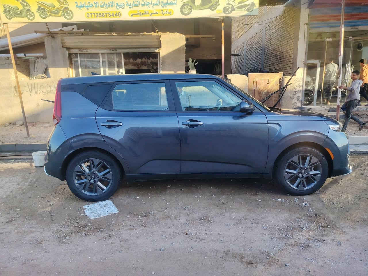 كيه صول ٢١ رقم بغداد مكانه كوت
موصفات مكينه ٢٠٠٠دوش
رادارات
شاشه جبير
فتح سقف
كشنات تدفئة
حساس بل مري
منضوه لايت جديده هوايه بعد بيه شغلا ماعرفه
تخم تاير
سنويه جديده
سوناره موجود بل منشور
سعره تواصل ويه صاحب سياره اني مكلف بل نشر ***********
