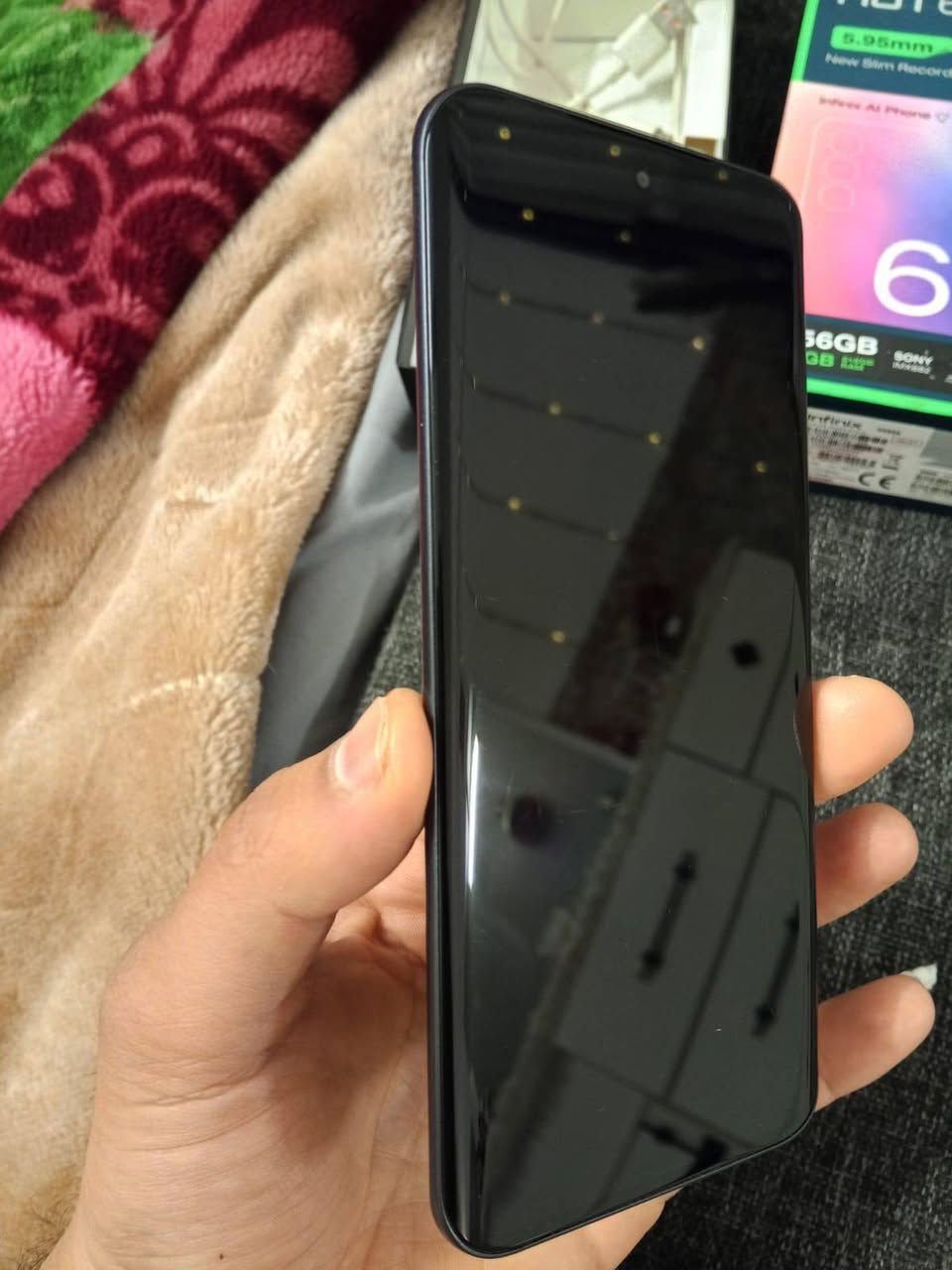 هوت 60 برو بلاص 256 شاشته منجنيه مقوسه ونحيف زلغ مابي اخو جديد مراوس ب ايفون او بيع ب 200 الف بغداد الدوره ***********
