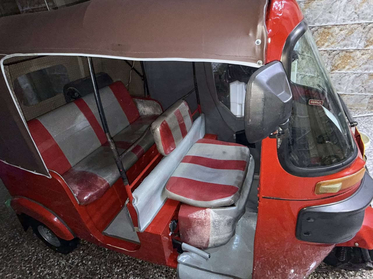 سلام عليكم تكتك باجاج موديل 2018 معمره سابقاً تكتك مصبوغه فرن جماليه لا اكثر كشر نضيف واحلى من صوره كهربائيات كامله نضيفه  مرقمه عربي تكتك خير من الله مال شخص جناي على باب الله سعر 4500وبيه مجال حك تفاصيل تواصل ***********
