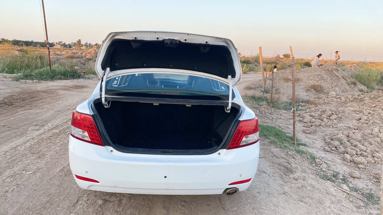 � للبيع: سايبا أريو 2019 🚗

🔹 الموديل: 2019
🔹 الممشى: 125,000 كم (حقيقي)
🔹 المحرك: 1600 VVT
🔹 القير: أوتوماتيك + عادي (5 سرعات)

✨ مواصفات السيارة:
✔️ تدفئة وتبريد بحالة ممتازة ❄️🔥
✔️ اقتصادية جداً بالوقود (بدون دوانز)
✔️ حماوة 4 حبايات صيف وشتاء ثابتة
✔️ السيارة على وضع الشركة
✔️ مكفولة كفالة عامة (باستثناء الأمور الموضحة بالصور)
✔️ السيارة على إيدي ومديومة أدَامة كاملة

📌 ملاحظات:
🔸 السنوية منتهية بشهر 9 / 2025
🔸 المالك يتعهد بتجديد السنوية
🔸 تسديد الأقساط لمدة 10 أشهر
🔸 بعدها يتم تحويلها باسم المشتري

💰 السعر: 70 $ قابل للتفاوض (بيه مجال حگ الجية)

📍 الموقع: ذي قار – قضاء الرفاعي
قرب كلية الإدارة والاقتصاد / رئاسة جامعة سومر

👤 المالك: موظف في نفس الكلية

📞 للتواصل: ***********
📱 اتصال أو واتساب متوفر

⚡ السيارة جاهزة للفحص في أي وقت
