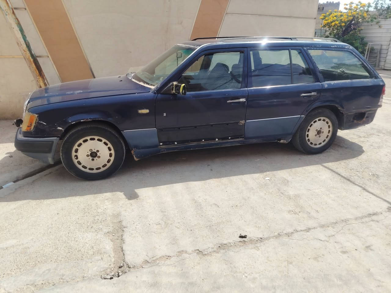 مارسدس دب ستيشن موديل 90 رقم بغداد سنويه ماساقطه بأسمي السعر 26 مكينة بطه 2500 شغاله اروح وارجع بيها للدوام بغداد قرب العبيدي للأستفسار الأتصال على هذا الرقم ***********
موجود وات ساب 
مارسدس دب ستيشن موديل 90 رقم بغداد سنويه ماساقطه بأسمي السعر 26 مكينة بطه 2500 شغاله اروح وارجع بيها للدوام بغداد قرب العبيدي للأستفسار الأتصال على هذا الرقم ***********

