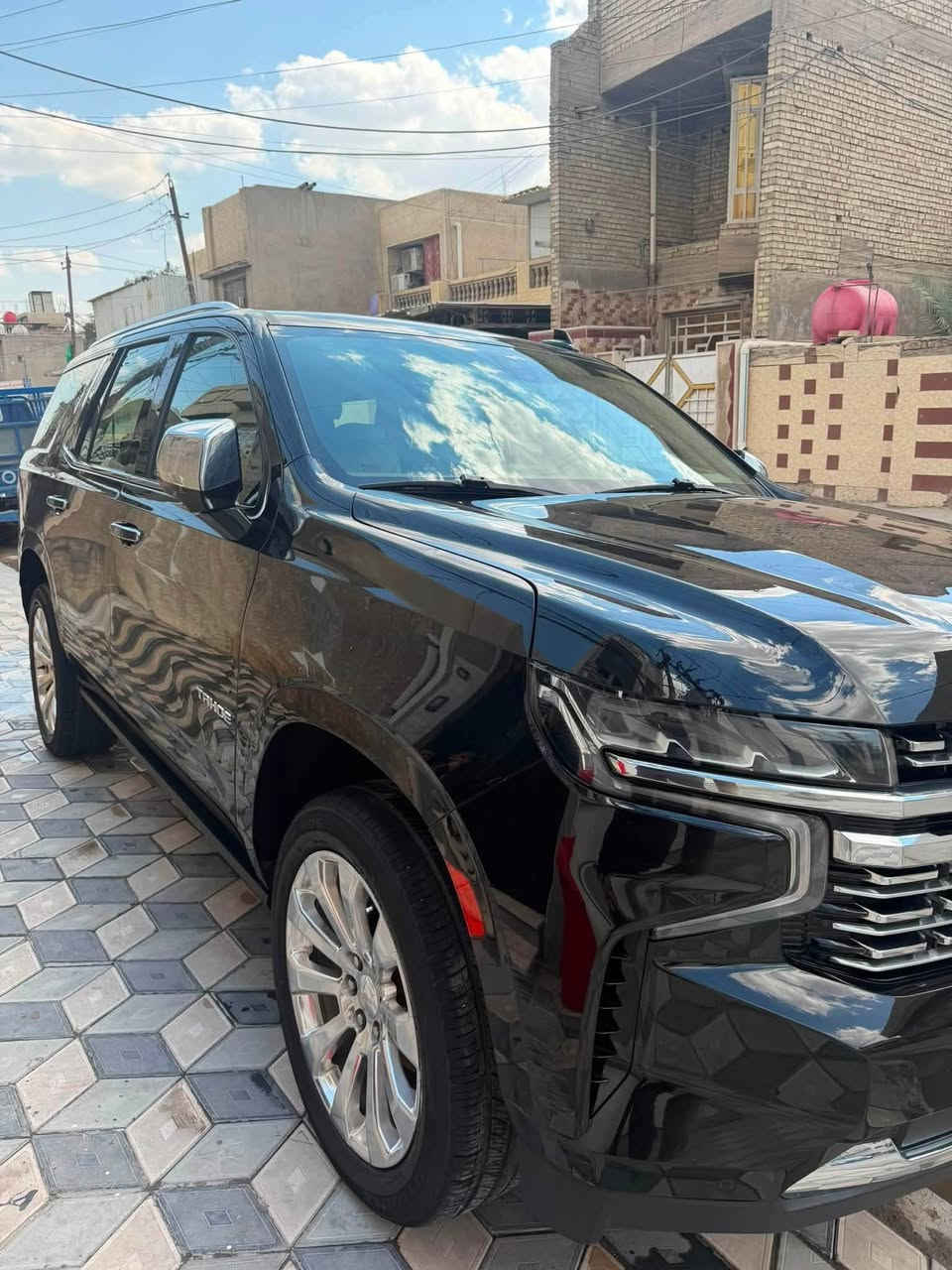 تاهو بريمير موديل 2022 خليجي وباسمي شخصيا فول مواصفات علامه سوده
• جكات 

• ⁠دوسات كهربائية 

• ⁠دشبول الكتروني بيجي

• ⁠داتاشو

• بانوراما

• ⁠ مقاعد جلد كهرباء

• مقاعد تدفئه تبريد

• حساسات امامي خلفي

• كشن السائق هزاز 

• كاميرات 360

• رادارات امامية و خلفية وجانبية 

• نقاط عمياء

• ⁠ تشغيل عن بعد 

• ثلاث شاشات ( 2 خلفيه في الكراسي ) 

• صندوق كهرباء 

• ⁠سويج بصمتين

• ⁠شاحن لاسلكي

• ثلاجه 

• علامه شوفرليت اسود مضيئه

• ⁠سستم سماعات BOSE

• ⁠اكزوز عدد ٤

السياره بيهه حالوب وبيهه قليل وسونار عندي 

وباقي مواصفات البريمير المعروفة وتفاصيل داخل الصور 

ماشيه 98الف كيلو متر والسعر  420$ وبيها مجال ***********
