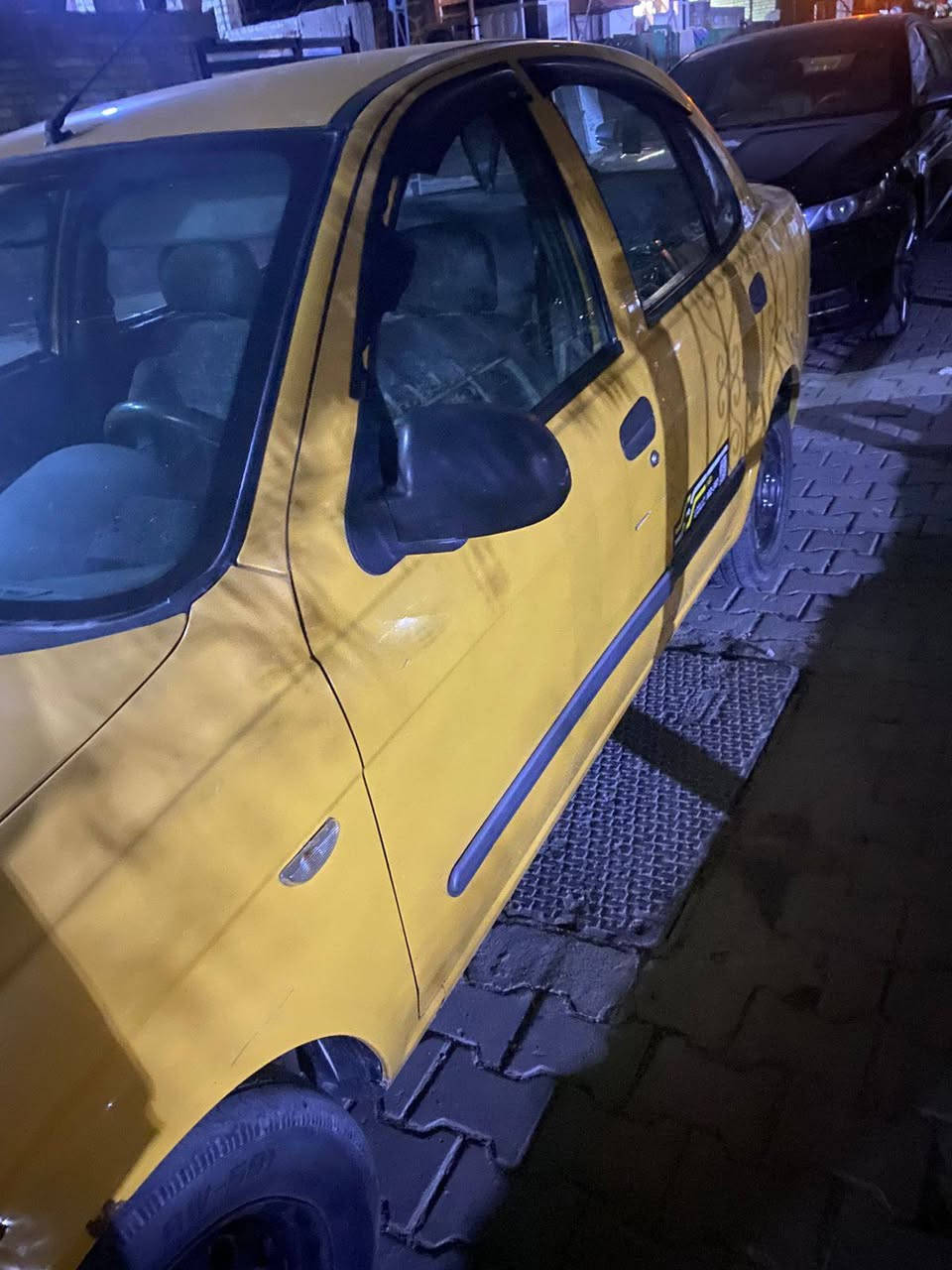 طيبه للبيع 2015 رقم نكليزي باسمي 
مكفوله عده شبر موضح في الصورة مكينه كير مكفول شواصي مكفول تبريد شغال 
مكان سياره بغداد 
***********
