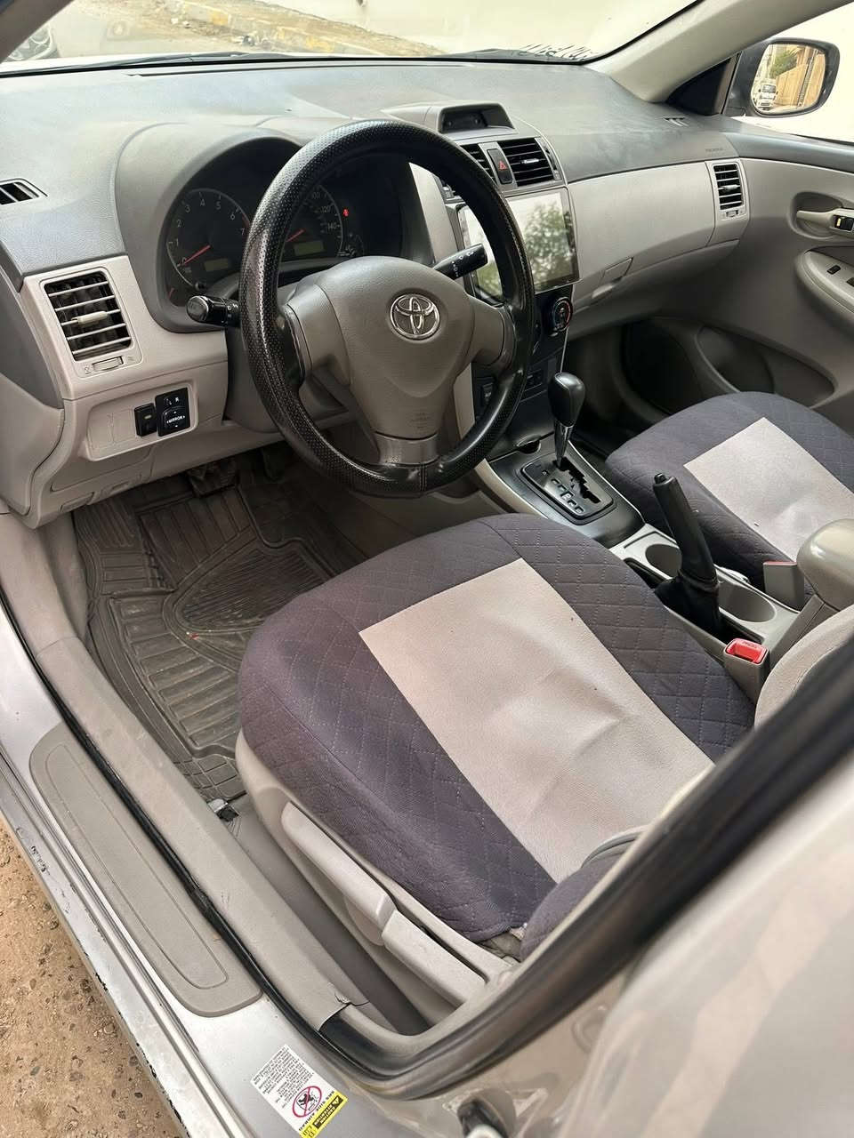 كورلا
كورلا 2009 وارد امريكي بدون ضرر محرك 1800 بيها فقط 3 قطع صبغ بدون داخل او تبديل رقم بغداد باسمي
الاستفسار  
***********
