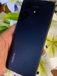 ريلمي نوت ٦١ X • ١٢٨/٨ • شاشة مكسورة