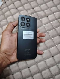 هونر X8b • 256 • مكفول بيت