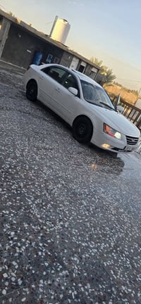 ٦ سلندر ٣٣٠٠ • ٢٠٠٦ • حادث خلفي