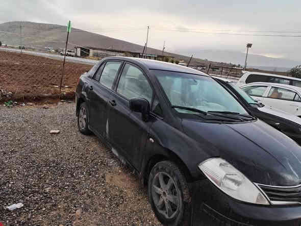 نيسان فيرساموديل ٢٠٠٩ رقم هه وليربه ناوى ناكرى به ئه وه ليات ئه يفروشم سياره كه گيرومه كينه ى ليراوى نييه  به شه رت سعر٥٣ ز. م ***********
*********** زين شقلاوة
