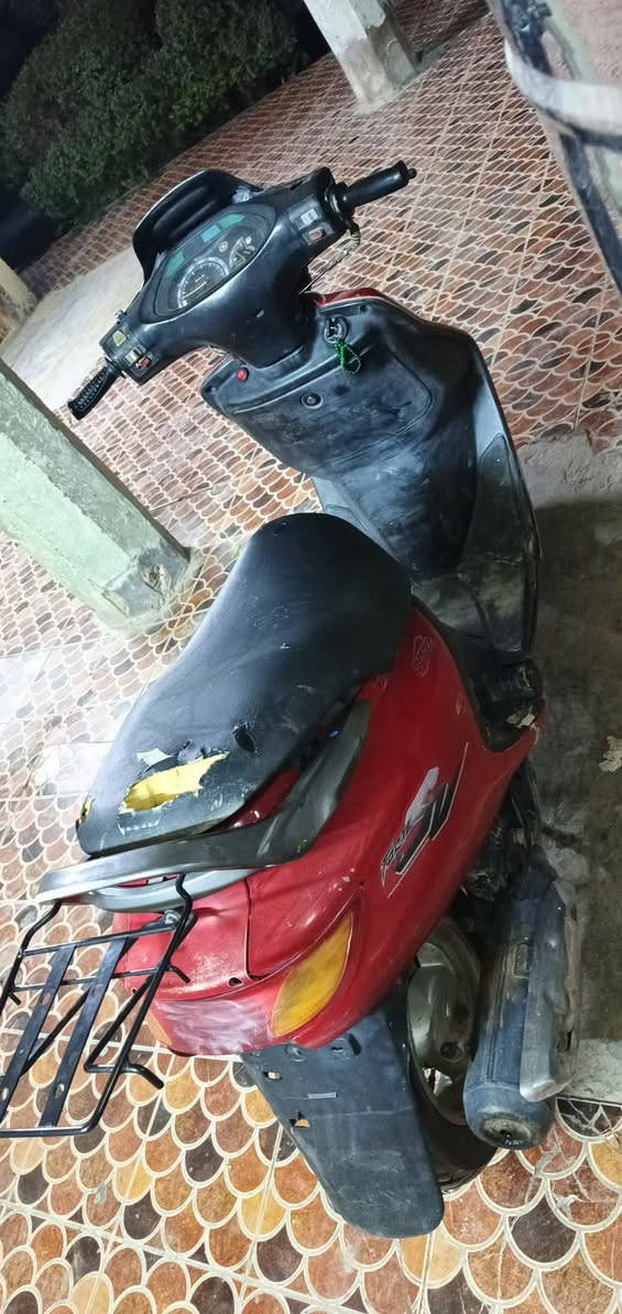 السلام عليكم دراجه فراشه للبيع بيه بخار السعر 250وبيه مجال المكان الحمزة الغربي ***********
