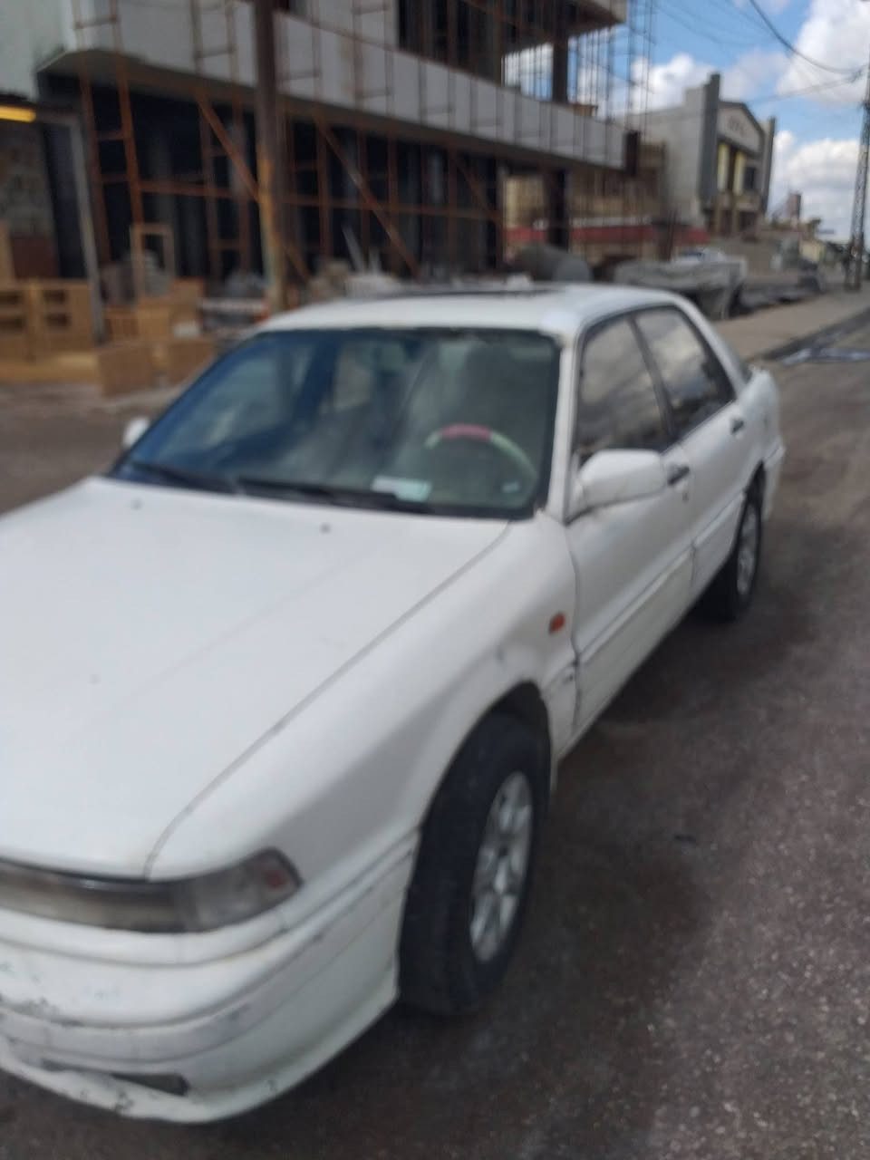 متاح      سياره مستبوشي كلند ٩١ بسمي  نضيفه ***********
