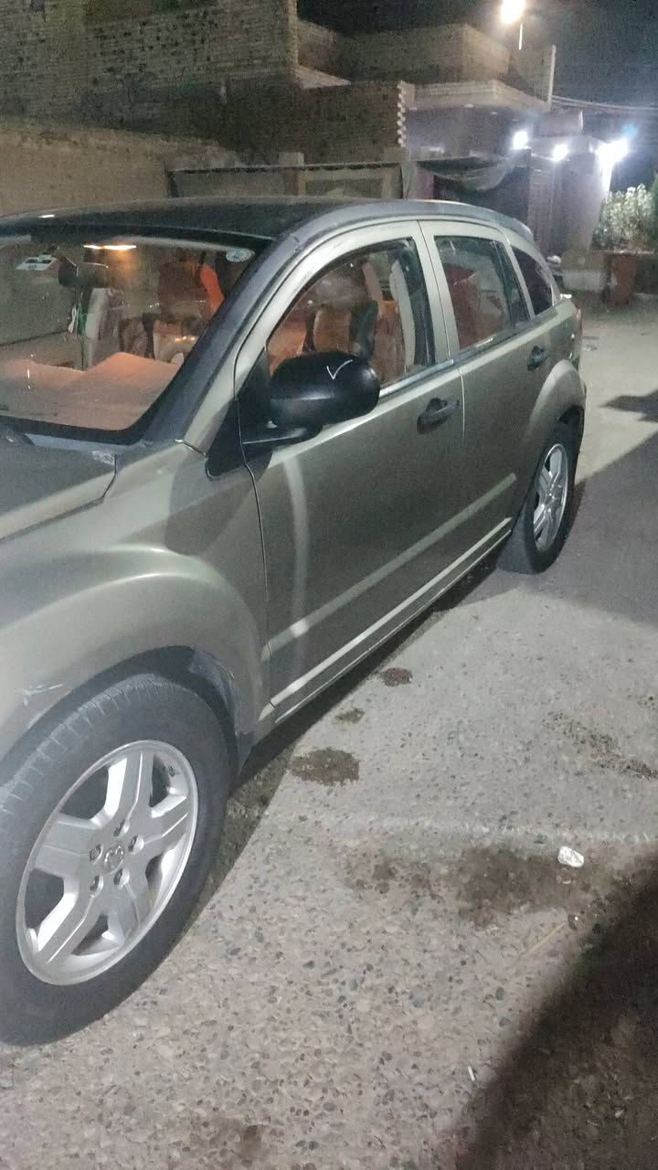 كاليبر موديل 2008 رقم سليمانيه سنويه ساقطه حداديه 70 % مكينه كير جديد هسه شاده الكير المكينه خابطه مي ودهن بالكيس فقط مكان السيارة بالعماره السيارة بلادية وماشيه 80 فقط كلشي بيها بلادي ما ملعوب بيها ابد بيها صبغ بنيد وشويه مباوك الجاملغات السعر 45 وبيها مجال للشراي ***********
