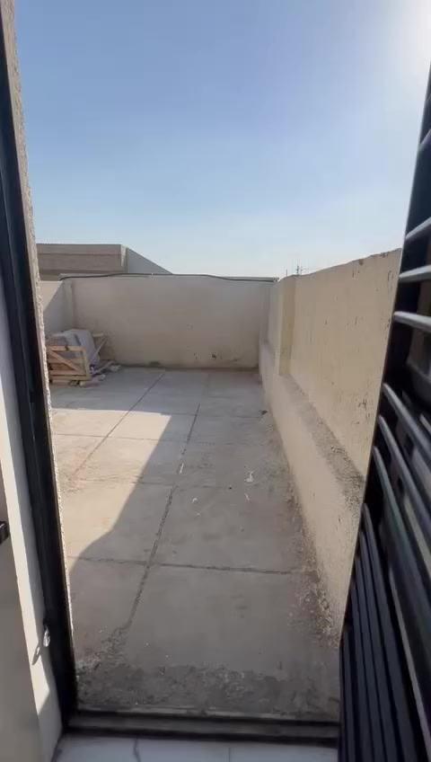 تحيه طيبه الى مدير الكروب من بعد اذنك حبيت انزل هذا منشور واني جداً ممنونه من حظرتك …
سلام عليكم
بيت للايجار موقع بياع شارع 13 نهاية شارع حمام
دار بناء حديث 60 متر متكون من 4 غرف
صاله وثلاث غرف نوم
سعر ايجار 650 الف
فقط يتصل عليه موظف وتكون عائله قليله
***********
