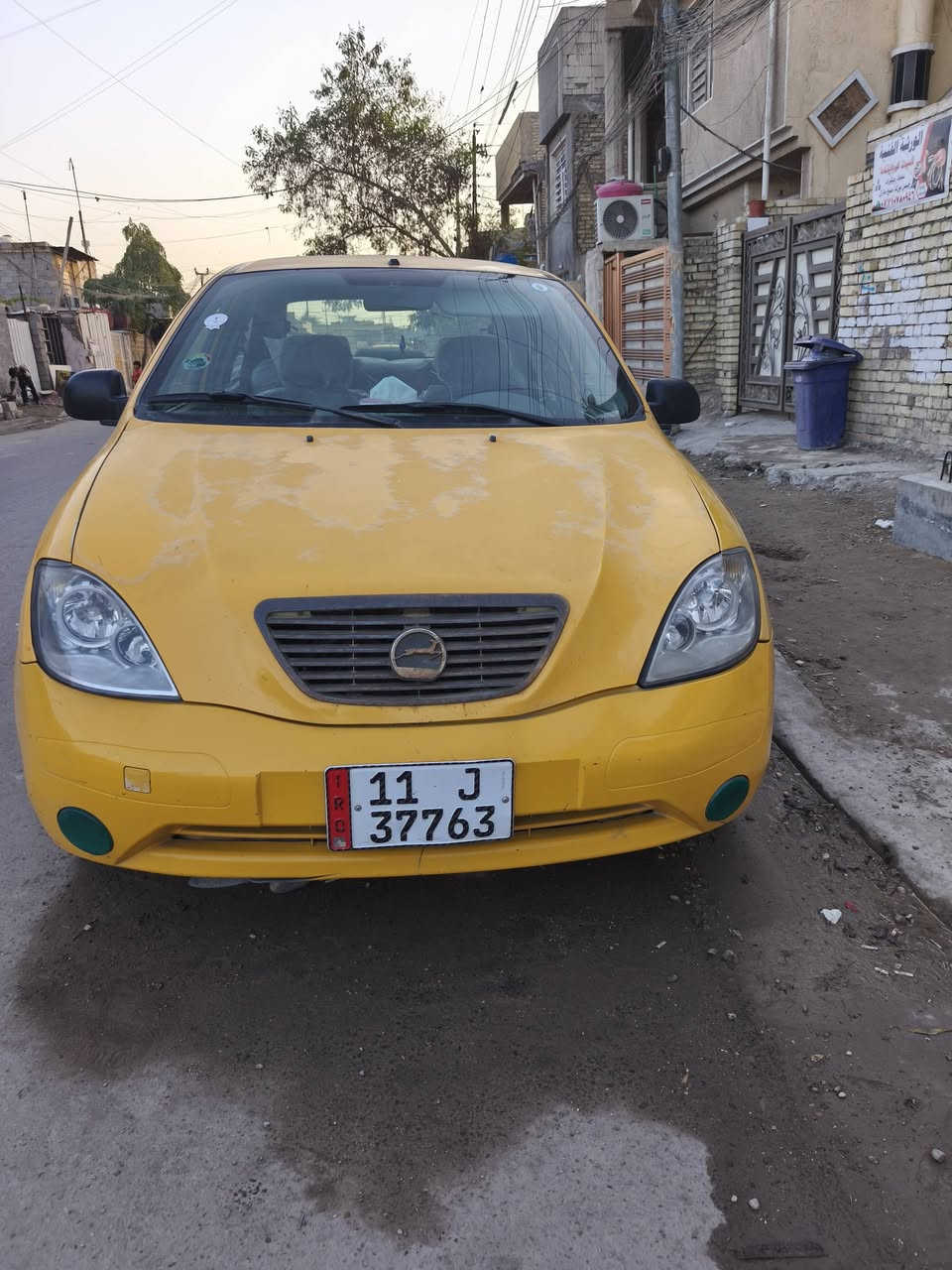 السلام عليكم طيبة موديل 15 نظيفه للبيع سيارة جاهزة گيىر محرك مكفول هيئة غرامات مصفره باسمي تحويل مباشر السعر 40 وبيه مجال قليل الشراي يتصل 
***********
