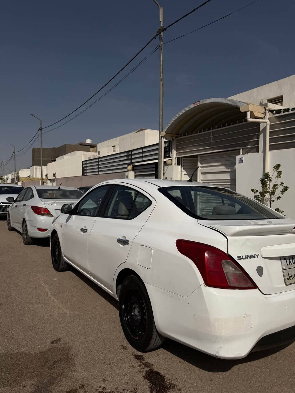 السلام عليكم.. نيسان هندي موديل 2022 رقن اربيل سنويه بعدها مساقطه باسم شركة دلير سياره ماشيه 110 الف مابيها نقص جاهزه من جميع النواحي بيها بارد وبيها صبغ جاملغ خلفي وربع الجنطه فقط سعر السياره ٩٧ ورقه وبيها مجال مكاني نجف _كوفه *********** النجف, العراق
