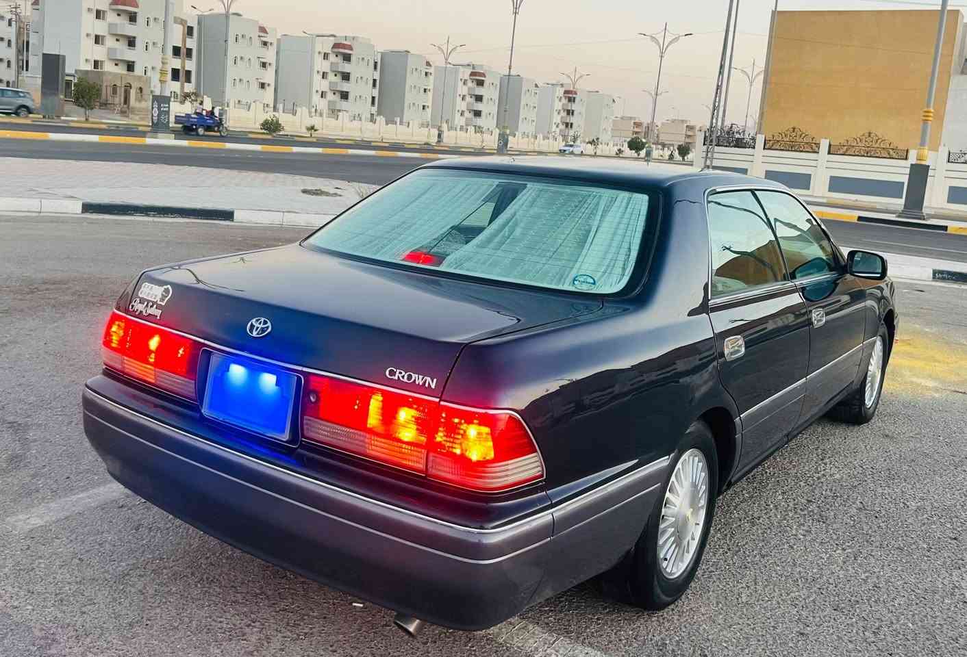 السلام عليكم
للبيع رأس الثور موديل 1999 
رقم أنبار دولي مشروع وطني 
مكفوله من الگصه ونقل الجثه والضربه والصبغ العام والعيب الشرعي. مكينه وگير وحداديه وتبريد وكهربائيات منضومه زنون 
السياره جاهزه من كلشي العنوان كربلاء السعر 89 وبيها شي قليل
للاستفسار.. ***********
