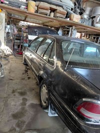 مكلف بالنشر  برنس ديو موديل 94   سنويه بأسم صاحبها  محرك 2000  كير عاد...