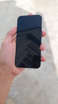 ايفون ١٣ • ١٢٨ جيجا • شرق اوسط AAA