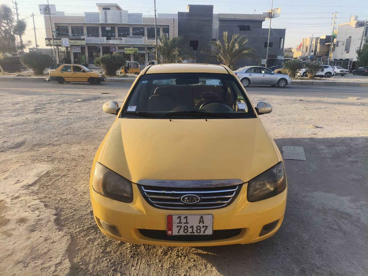 السلام عليكم كيا سبكترا 2009 وارد أمريكي سياره جاهزه مكينه وكير وتبريد وتخم تاير ضرر بتكمه الخلفيه بسيط واضح بالصور السعر 72 رقم بغداد مصفره هيئة وغرامات مكانها بغداد التاجي سبع البور للاتصال صاحب السياره اني مكلف بالنشر ‏‪***********‬‏
