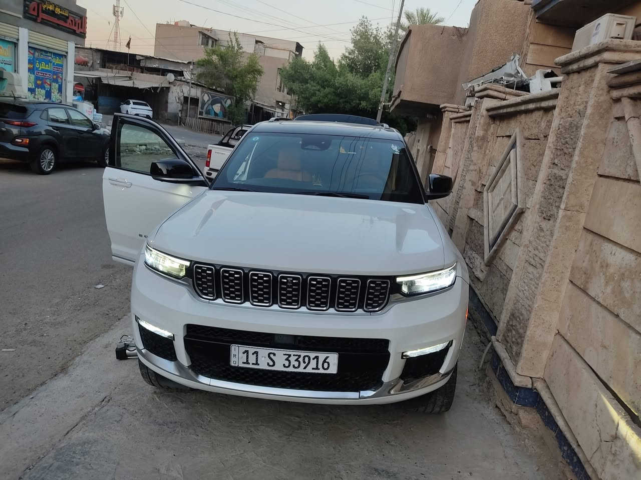 جيب سومت رسيفر أعلى مواصفات  2025وارد امريكي شهداء 
حادثه جاملغ وبنيد  مبدلات وطاك الايرباك ماشيه 17الف السياره جديده ماناقصه اي اشي السعر 38,000$ السياره باسمي السياره جديده بمعنى الكلمه     ***********.  اتصال +واتساب
