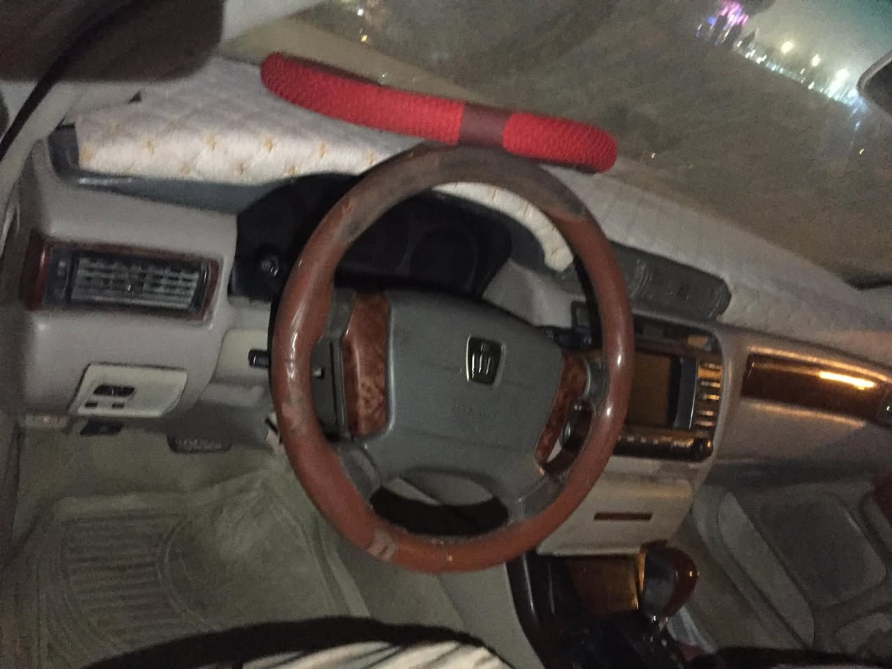 جنون بدون كص بس جارده يراد الها صبغه صراحه أدوات رقم وسنويه  بيها بيع ب ٣٠ مراوس وأزيد فرق عادي ***********
