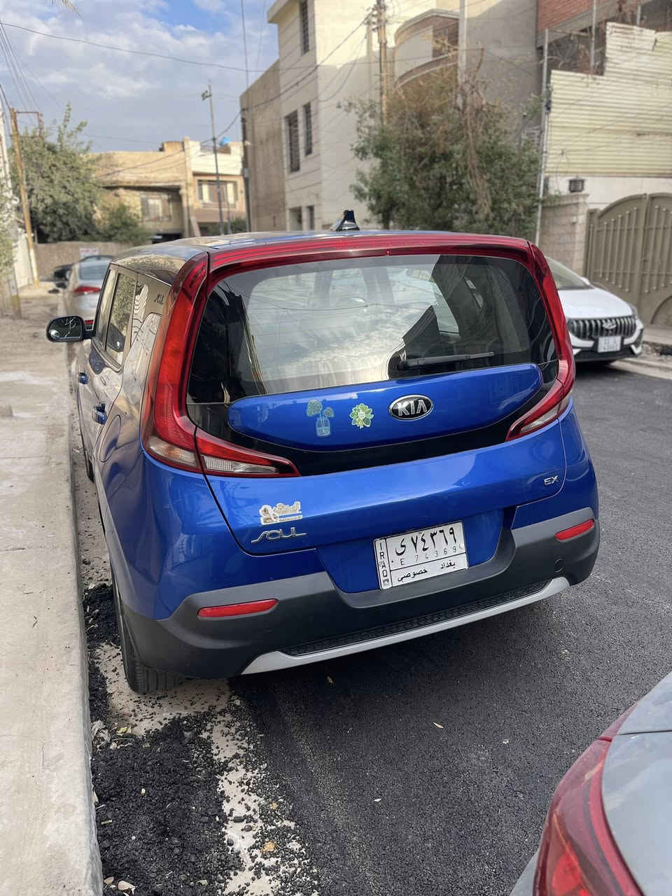 كيا صول 2020 وارد كندي
حادث بنيد ونص جاملغ (بدون ايرباك) صور الحادث مع الصور بدون دواخل 
ماشية 84,000 mi
رقم بغداد بأسم اقاربي تحويل مباشر 
مواصفات EX لون مميز بحري
السعر 128
مكانهة بغداد حي الاعلام 
***********
