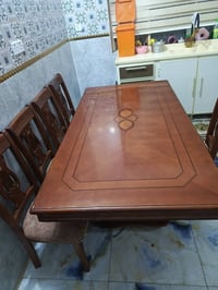 ميز طعام للبيع 07735286495