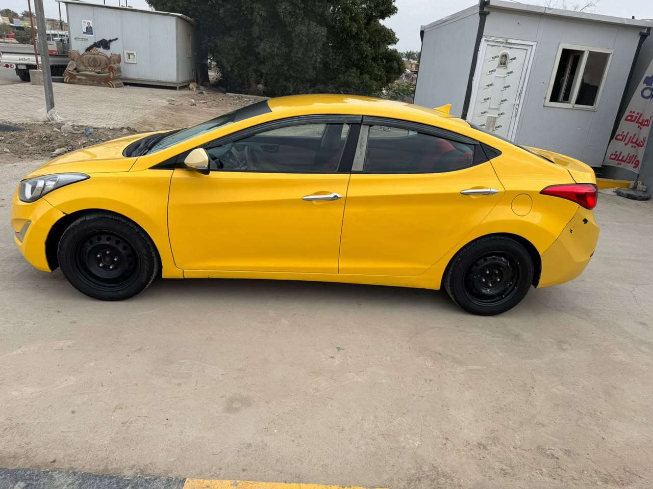 النترا 14 خليجية رقم بغداد سنوية 27 مكينة دوش كير AT تحكم ستيرن واشاير بلمري نظام ECO تلقائي لايت زنون التبريد نقص راديتر فقط بدون ضربة طخة بسيطة بلقبق مال الجنطة والباب الخلفي كل دواخلها مكفولة السعر 95 ومجالها جداً بسيط 
***********مكاني بابل
