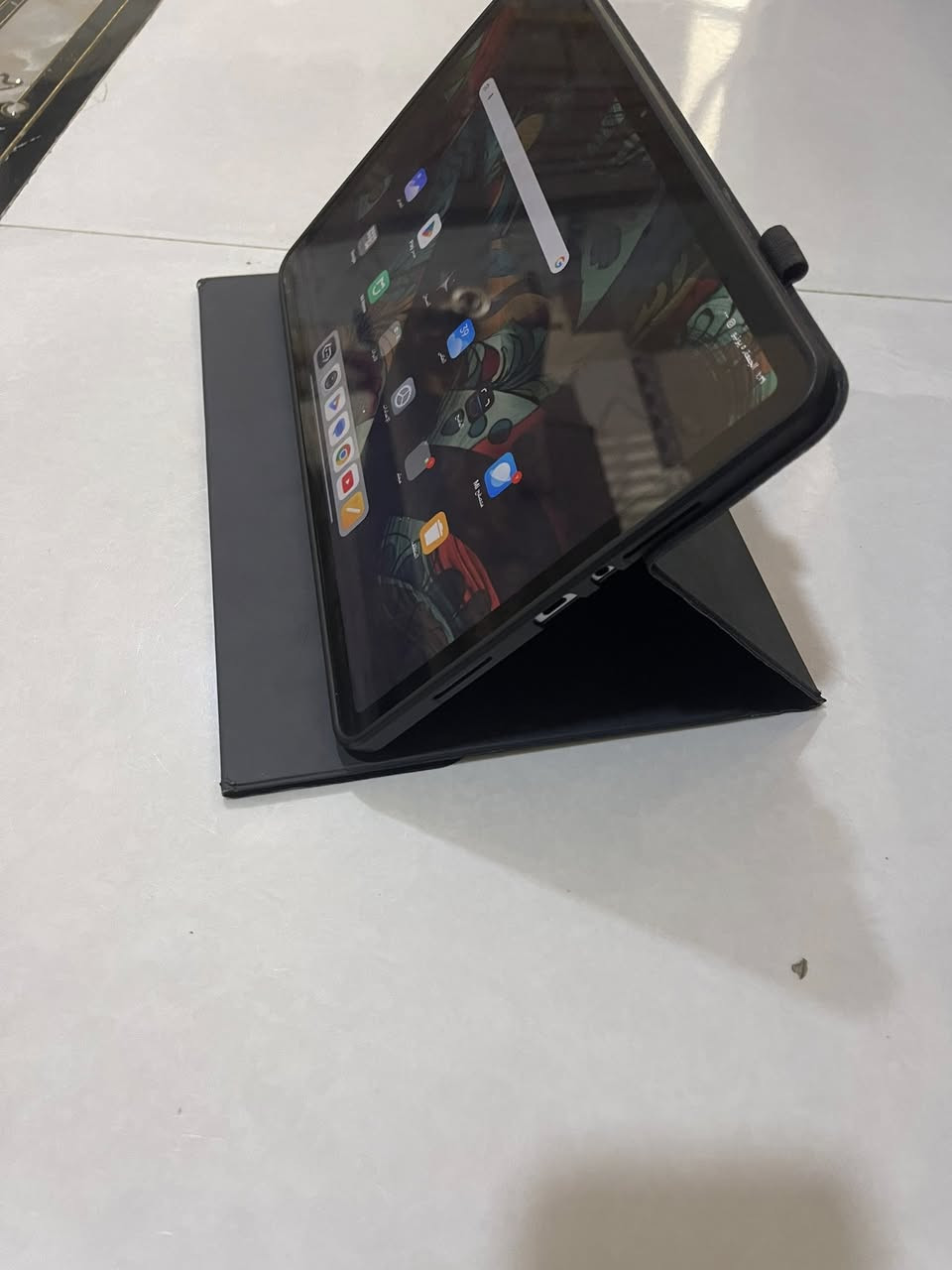 mi pad pro للبيع سعر300 الف
ملحقات ويا كارتون وشاحن وكيبورد وكفر كيبورد 
مواصفات 
معالج snapdragon 7 gen2 
شاشة حجم ١٢.١ / 120hz
ذاكرة ٢٥٦ عشوائية ٨
سماعات الجهاز Dolby vision 
بطارية 10000ma / شحن ٣٣ واط يدعم الشحن العكسي 
مكاني بغداد الدورة 
رقمي ***********
