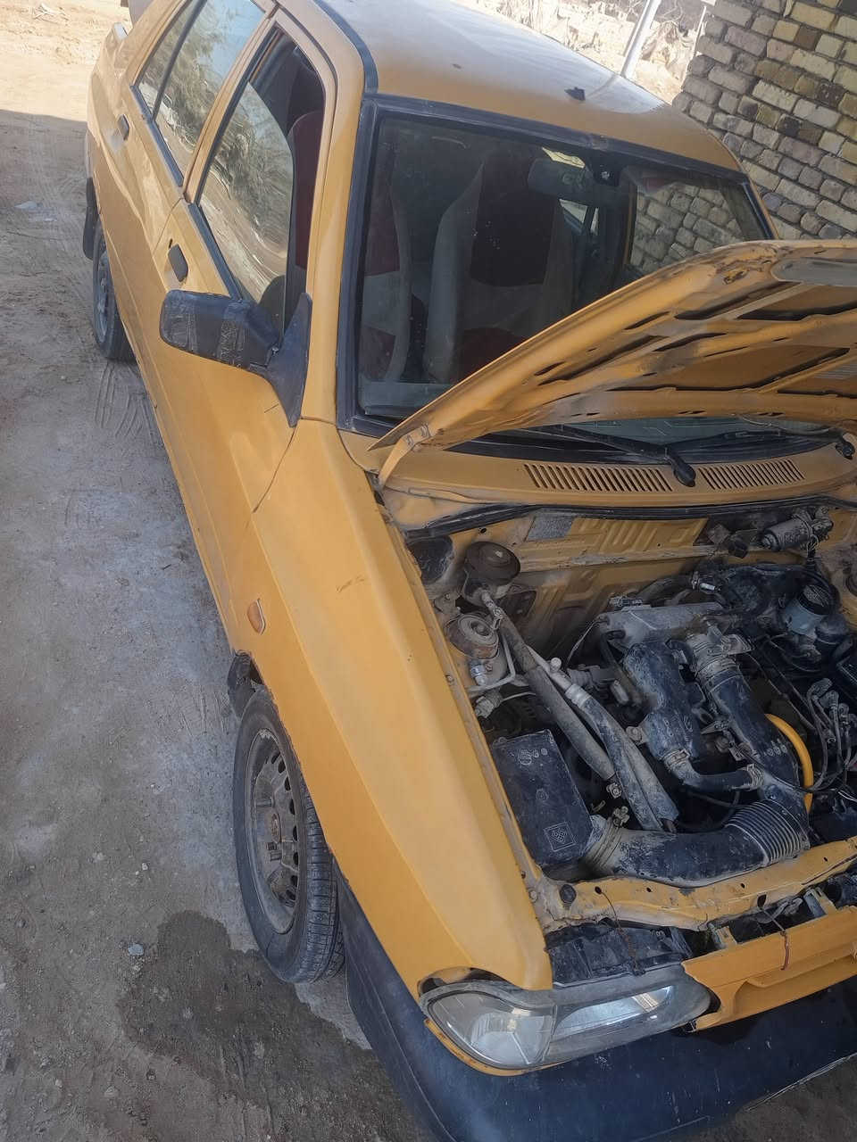 سياره سايبه 2017 للبيع  30 ورقه كامله معاملتها بصحتها هزه وكامله سنويه ورقم جديد انجليزي بس تدفع الغرامه 850 مطلوبه وهي امام اطلبه تخم تاير وحداديه بها مطلوبه هيئه شهر الواحد وشهر الثاني العنوان الديوانيه حي العسكري***********
