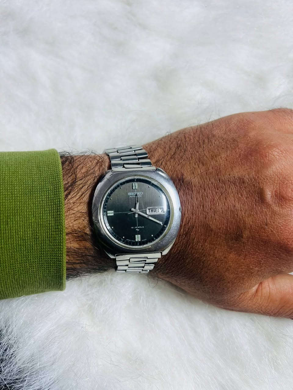 السلام عليكم
ساعه سايكو فنتج قديم أوتوماتيك نضافتها تامه 
الساعه بحاجه الي سير وبدي يعني تجليها فقط
سعر الساعه 65 ألف يوجد توصيل


**إذا كنت صاحب هذا الإعلان وتريد حذفه لأي سبب، رجاءا أرسل رسالة إلى الدعم الفني**