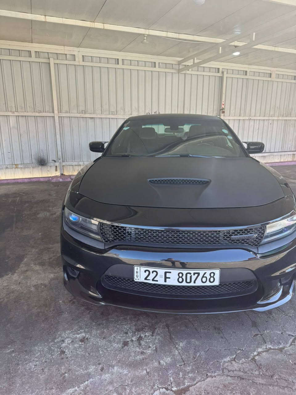 جارجر 21 sxt فول للاخير عده الفتحه ماشية 82 الف كيلو متر رقم شمالي موجودة بغداد باسمي السعر ٢١ وبيهه مجال بسيط 
*********** 
***********
