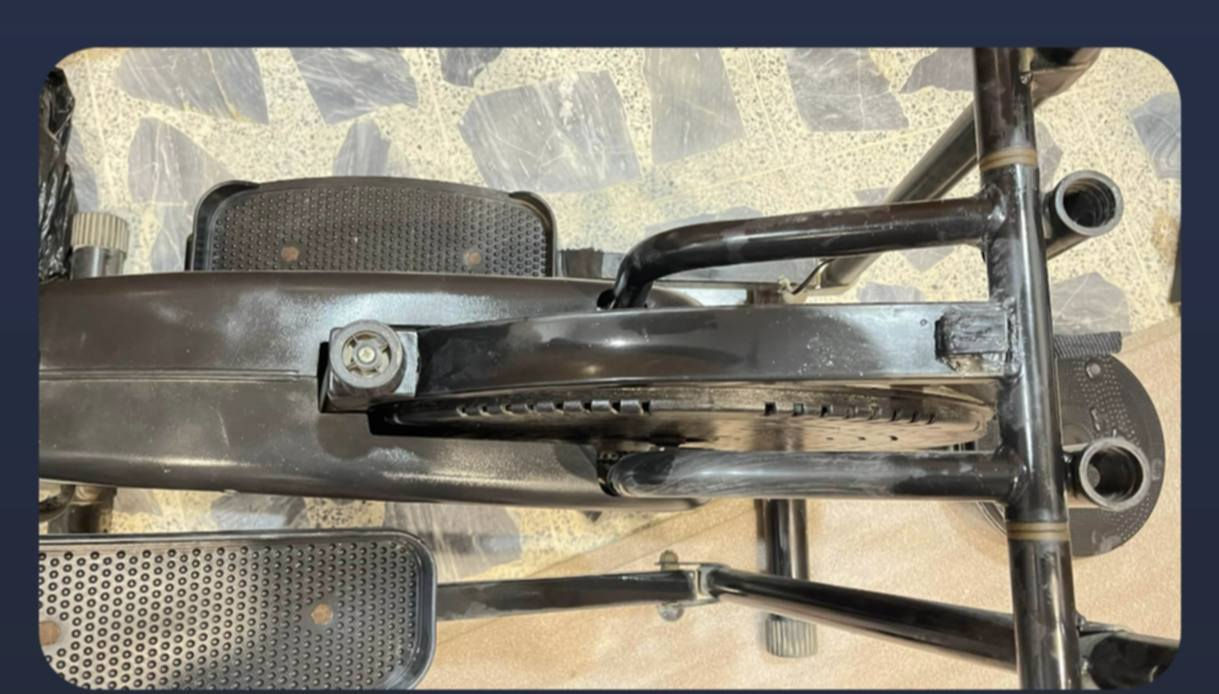 #للبيع جهاز رياضي جديد جدا نفس ماتشوفو بالصور 
السعر 90 الف وبي مجال 
المكان موصل /الايسر


**إذا كنت صاحب هذا الإعلان وتريد حذفه لأي سبب، رجاءا أرسل رسالة إلى الدعم الفني**