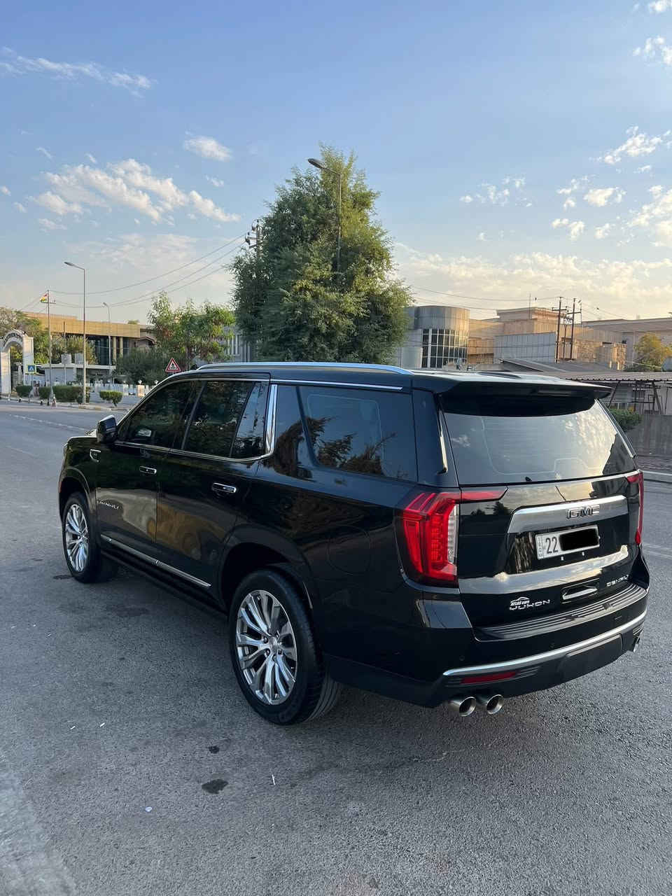 لليدور نضيف وجديد فقط 

 السلام عليكم 

يوكن دينالي وكالة المنصور 2022 
سياره كفاله عامه من كلشي و مكينه والكير بلاديه مالملعوب بيهن سوناره موجود
سياره معروفه مواصفاته فوال الفول للخير 
مكينه 6200 بلاديه كبس الشركة 
سياره مغلفه PPF بالكامل 

للستفسار ***********
