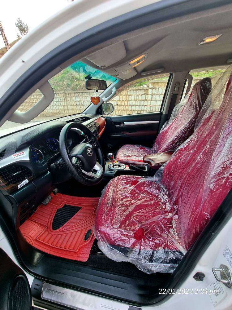 تویوتا هایلۆکس دەبل ئەکسل مودیل 2019
سفری شەریکەی جیهان گێر ئۆتۆماتیک
هەردوو کوشن تەبرید حاسە فۆرمیکا ویل کەپ
سەیارکە یەک دینار مەسروفی تیا نیە 
گێرو مەکینە بە شەرت نەکراوەتەوە
سەنەوی نوێیە تا 2029
چوار تایەی لۆکی لە ژێرە
دوو تعدیلی هەیە لە گەل بستێک کارت
ما باقی هەموو گیانی بە شەرت
هەر ٣ سویچی بیلادی ماوە
تحویل غرامە بە شەرت 
***********
*********** كويسينجاك, أربيل
