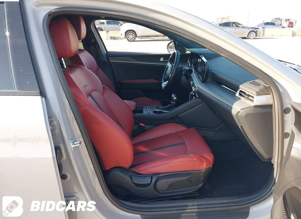 السلام عليكم K5 JTLain فول 1/1شهداء جاهزه بدون ايرباك وعابر جاهزه من كلشي ما نقصه اي شي السعر المطلوب 165 مع المجال العنوان السماوه السكك *********** علما الرقم قادسيه شهداء والف هلا بيكم موديل 2024 ورقم الشاصي يمك
