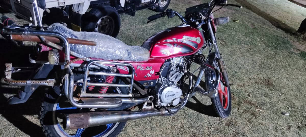 دراجه موديل 19كلك مكفوله من العشائر السعر 325وبيها مجال بسيط الرقم ***********
