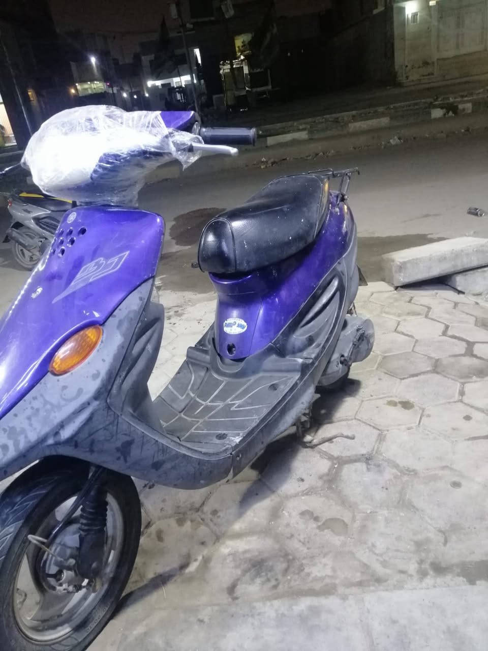 دراجه بيجي نضيفه كهربائيته كلهه شغاله  مكينه بلاد مامفتوحه تواير حاويه مستعجل عله بيعتهه السعر 450 مكاني ناصريه مدينه ***********
