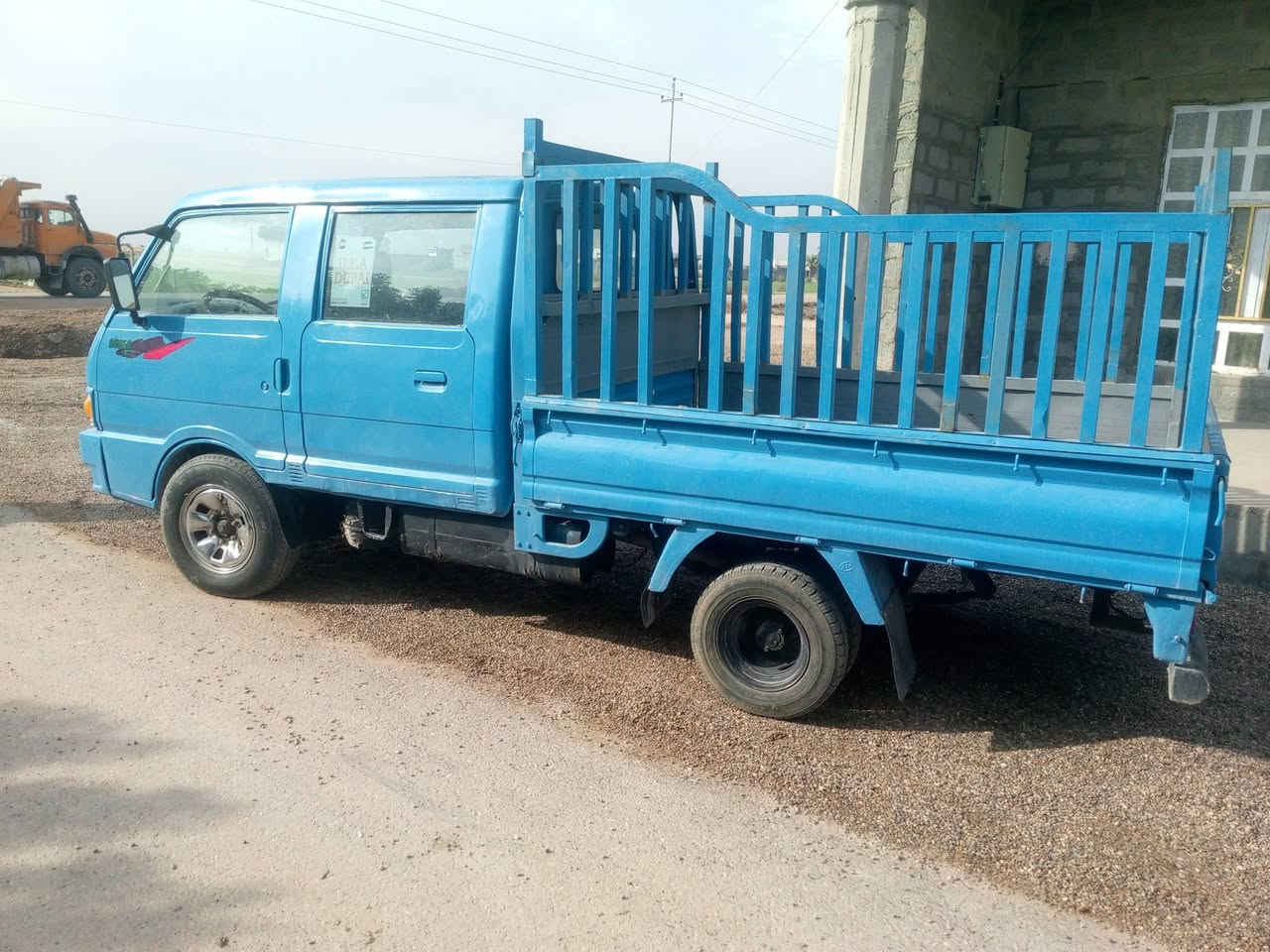 سلام عليكم كيا حمل موديل 1995السياره جاهزه مشتقله جديد كير ومحرك مجفت جديد رقم بغداد التحويل ثاني يوم السعر55وبيه مجال شي بصيط  هاذه رقمي ***********مكان الفلوجه
